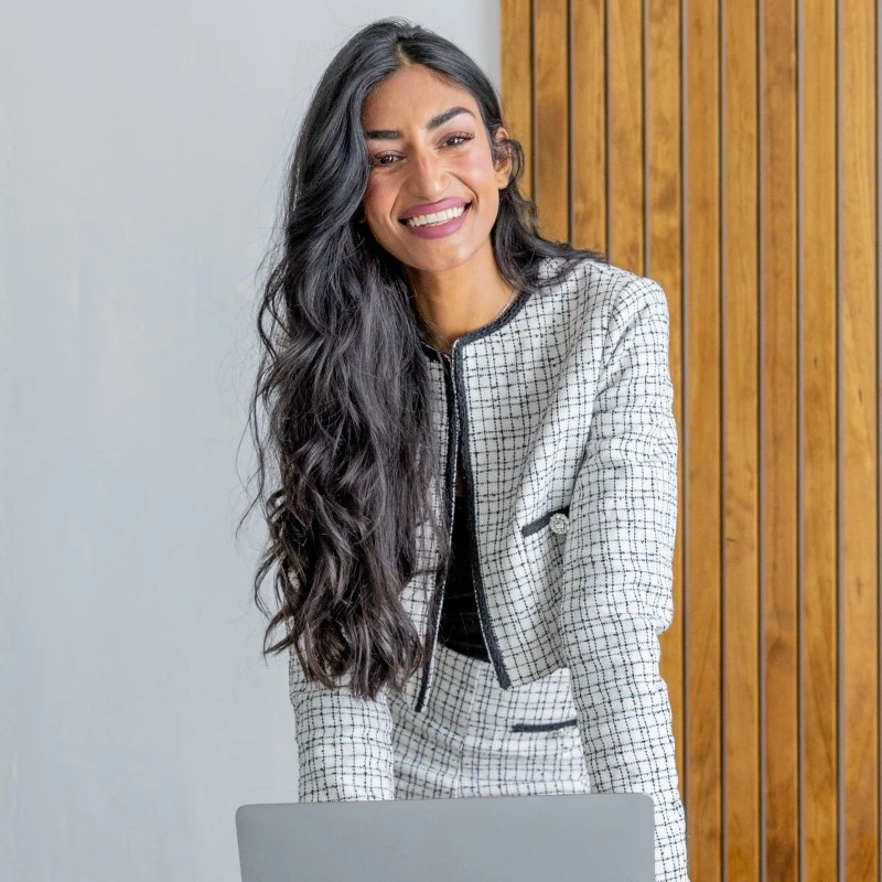 a headshot of Melissa Khan-Blackmore